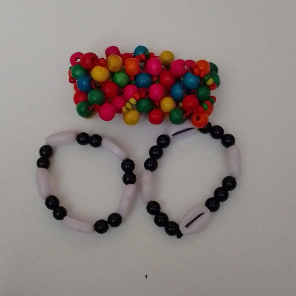 Colorful Beaded Bracelets Set - Picture 5 of 5